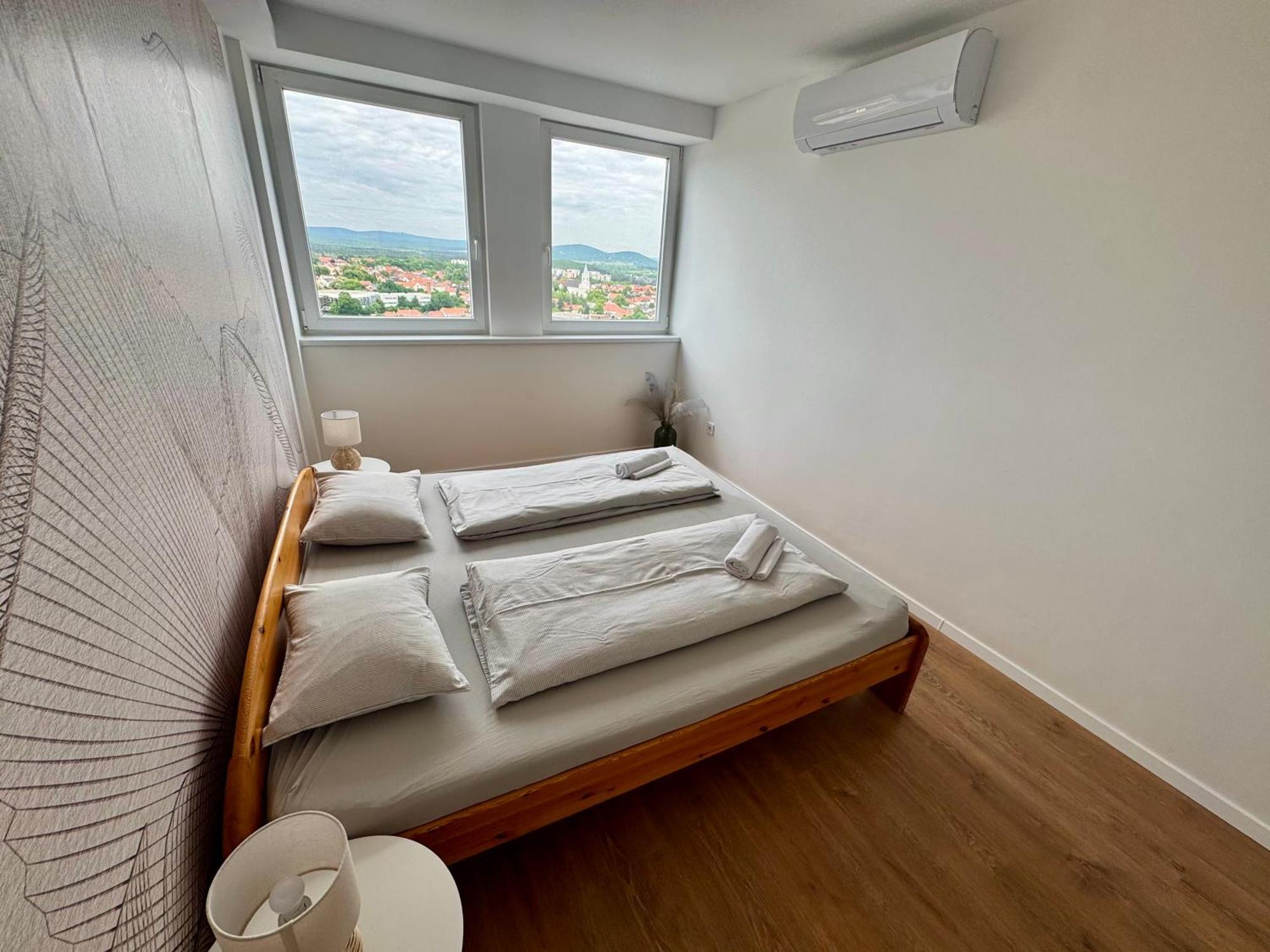 Panorama View Deluxe Apartment Veszprém Zewnętrze zdjęcie